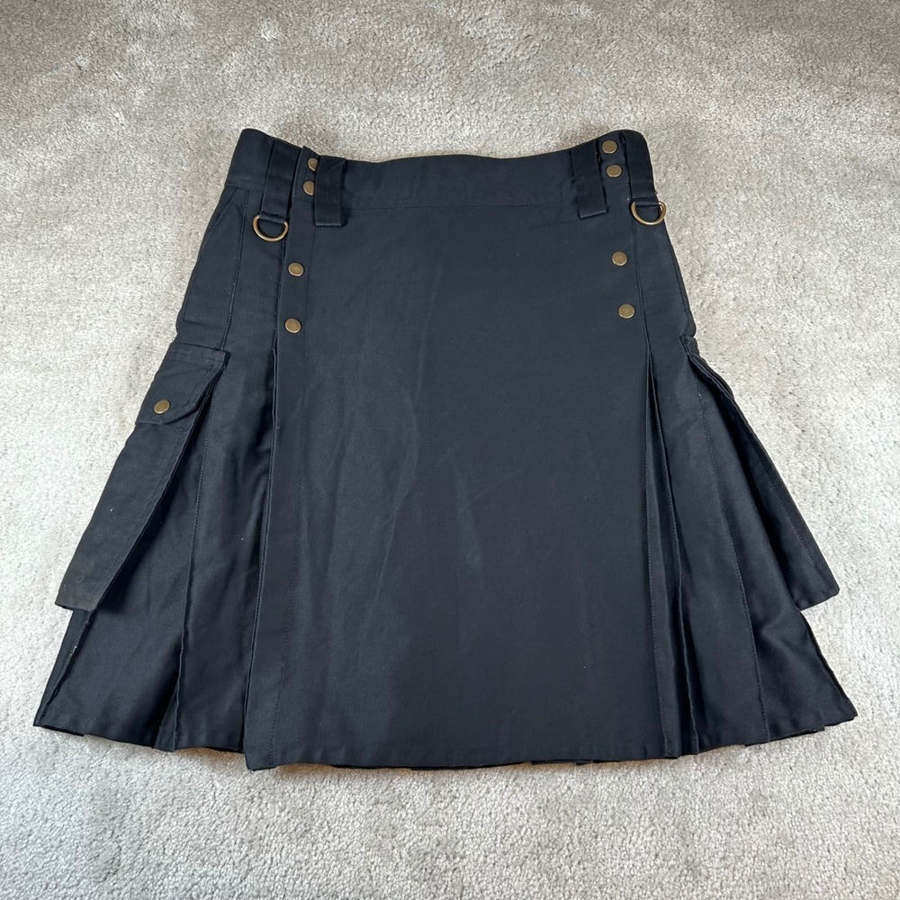 Damn Near Kilt'Em Utility Kilt Mens M Black Cotton Cargo Pockets Tactical DNKE